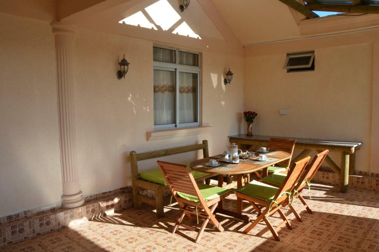 Riverside Holiday Home Grand River South East Bagian luar foto